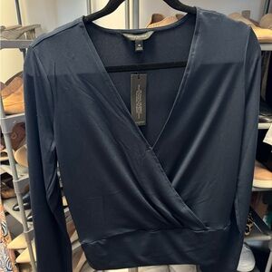 NWT Banana Republic sz Medium Navy blouse cross over
